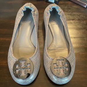 Authentic Tory Burch Silver Ballet Flats 5.5